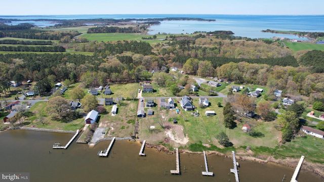 5841 HUDSON WHARF RD, Cambridge, MD 21613