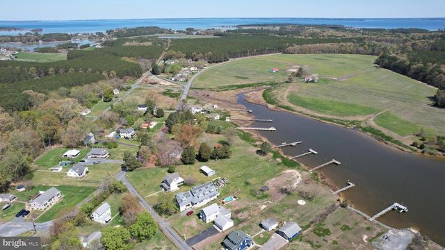 5841 HUDSON WHARF RD, Cambridge, MD 21613