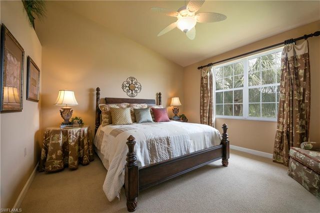 3048 Horizon LN 1104, Naples, FL 34109