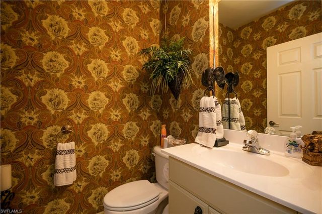 3048 Horizon LN 1104, Naples, FL 34109