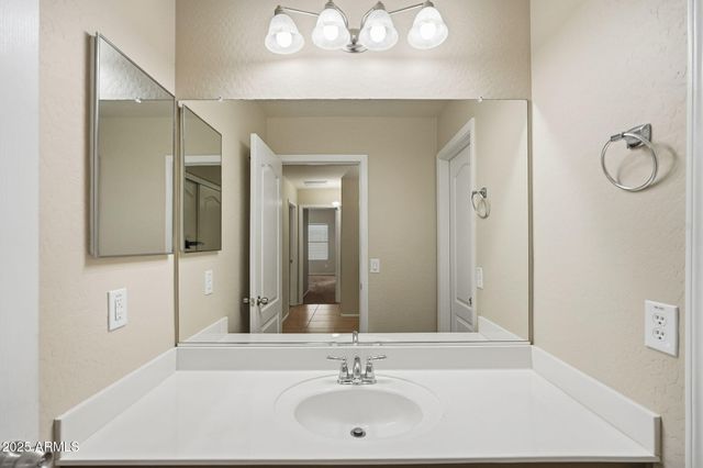 1319 E JARDIN Drive, Casa Grande, AZ 85122