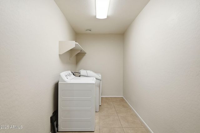 1319 E JARDIN Drive, Casa Grande, AZ 85122