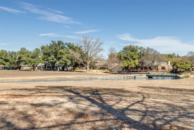 5066 Westgrove Drive, Dallas, TX 75248