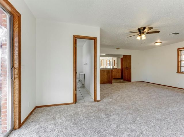 20851 Silver Street, Harrah, OK 73045