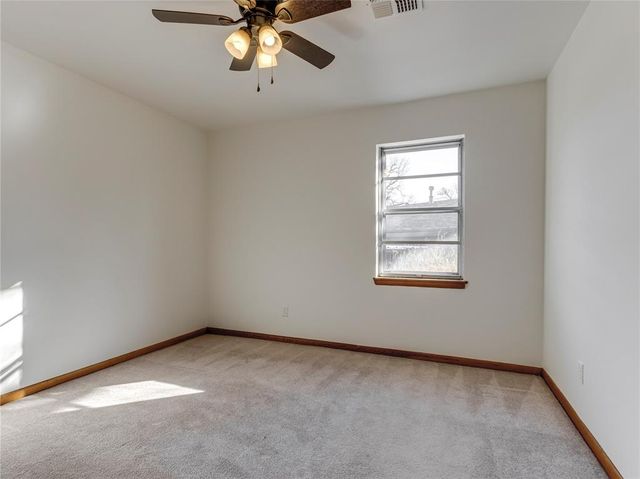 20851 Silver Street, Harrah, OK 73045