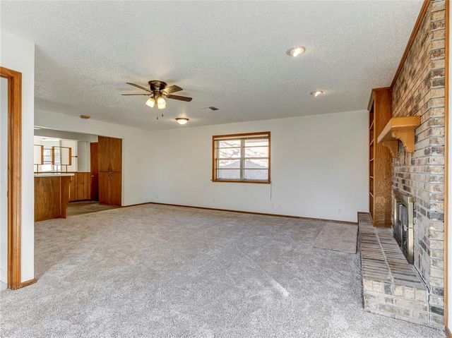 20851 Silver Street, Harrah, OK 73045