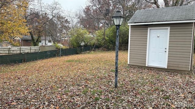 4815 Barbara Drive, St Louis, MO 63121