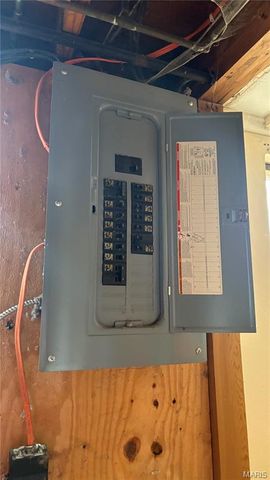 4815 Barbara Drive, St Louis, MO 63121