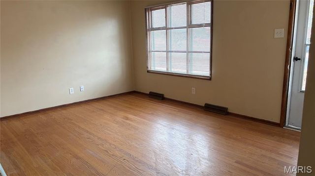 4815 Barbara Drive, St Louis, MO 63121