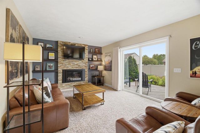 1851 CRICKET COURT, Neenah, WI 54956