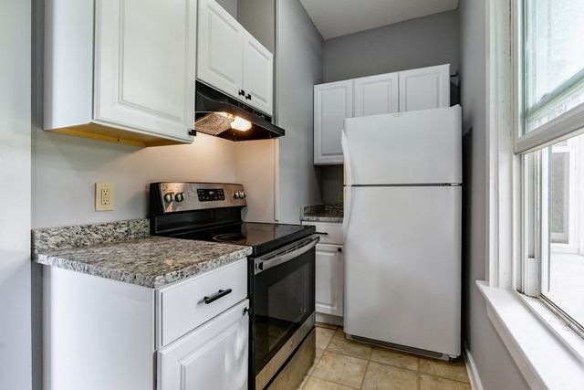 26 Kilton St 2, Taunton, MA 02780