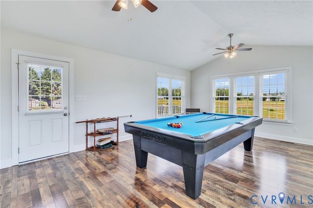 1013 Ridge Rd, Callao, VA 22435