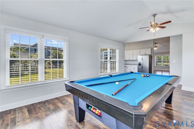 1013 Ridge Rd, Callao, VA 22435