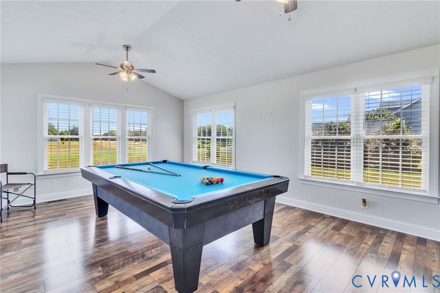 1013 Ridge Rd, Callao, VA 22435
