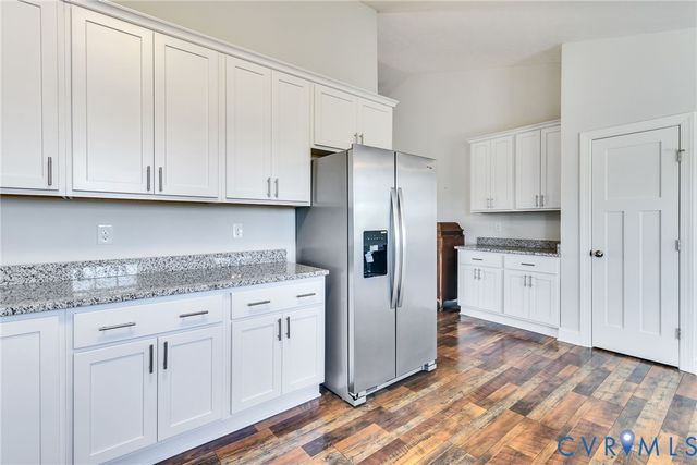 1013 Ridge Rd, Callao, VA 22435