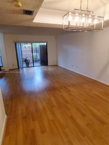 1660 Fairway Rd 1660, Pembroke Pines, FL 33026