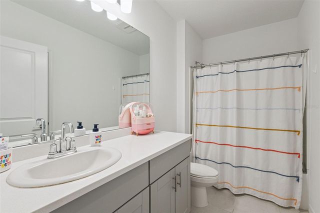 1099 CALICO POINTE CIRCLE, Groveland, FL 34736