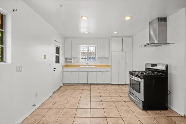3813-15 Birch Street, San Diego, CA 92113