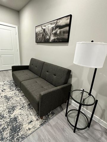 8159 Tate A, Houston, TX 77028