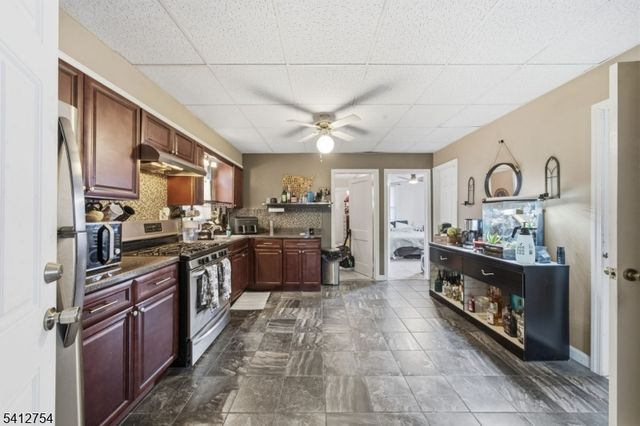 139 Madeline Ave, Clifton City, NJ 07011