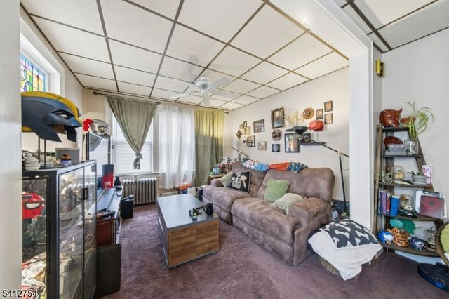 139 Madeline Ave, Clifton City, NJ 07011