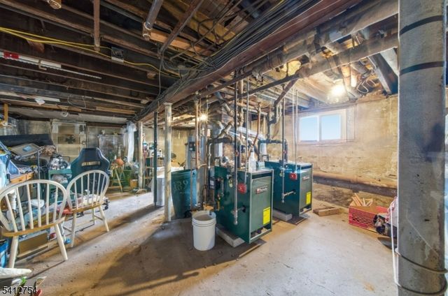 139 Madeline Ave, Clifton City, NJ 07011