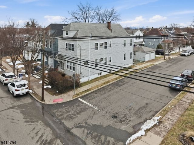 139 Madeline Ave, Clifton City, NJ 07011