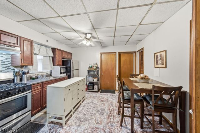 139 Madeline Ave, Clifton City, NJ 07011