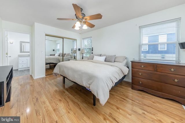 242 N MAIN ST, Mullica Hill, NJ 08062