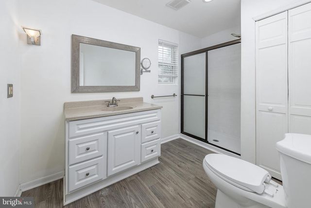 242 N MAIN ST, Mullica Hill, NJ 08062