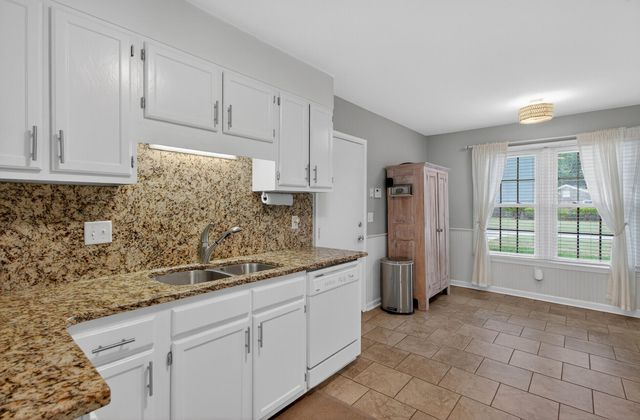 1605 Cullowhee Circle, Mount Pleasant, SC 29464