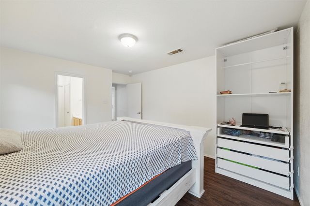 1643 Seabreeze Drive, Dallas, TX 75051