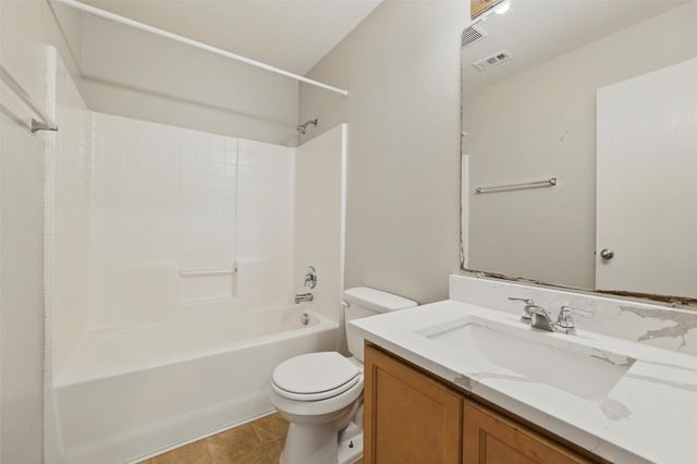 1643 Seabreeze Drive, Dallas, TX 75051