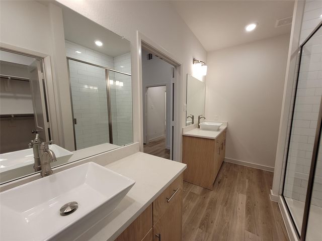 2509 Appian Way Way B, Roman Forest, TX 77357
