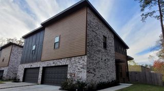 2509 Appian Way Way B, Roman Forest, TX 77357