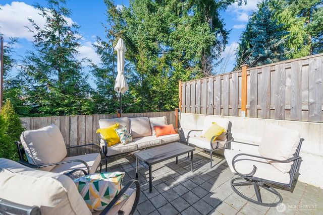 7511 41st Avenue NE, Seattle, WA 98115