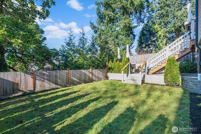7511 41st Avenue NE, Seattle, WA 98115