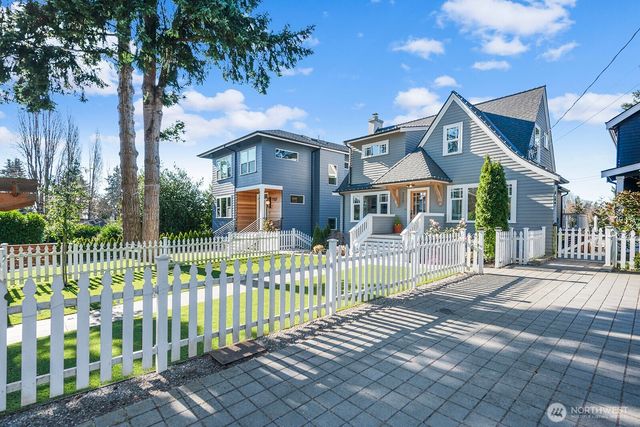 7511 41st Avenue NE, Seattle, WA 98115
