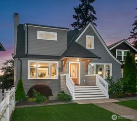 7511 41st Avenue NE, Seattle, WA 98115