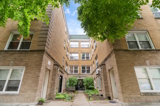 2846 N CHRISTIANA Avenue 2, Chicago, IL 60618