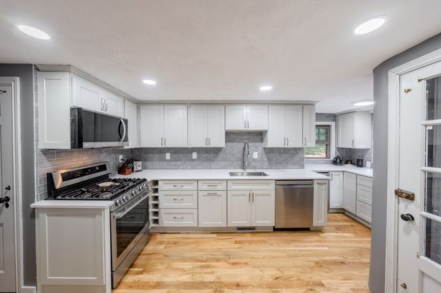55 Burrell St, Melrose, MA 02176