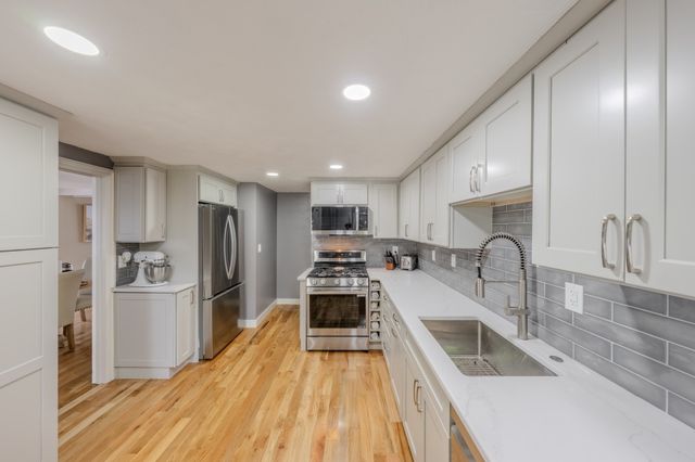 55 Burrell St, Melrose, MA 02176