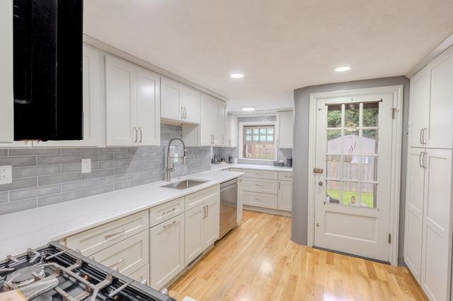 55 Burrell St, Melrose, MA 02176