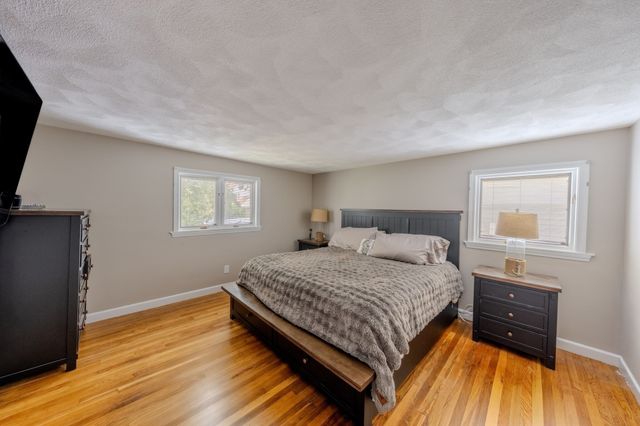 55 Burrell St, Melrose, MA 02176