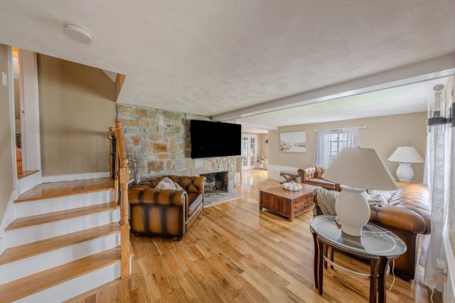55 Burrell St, Melrose, MA 02176