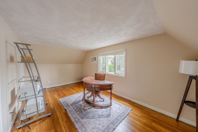 55 Burrell St, Melrose, MA 02176