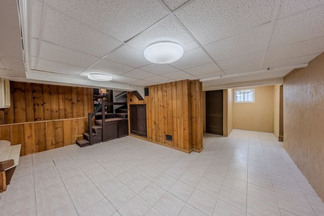 55 Burrell St, Melrose, MA 02176