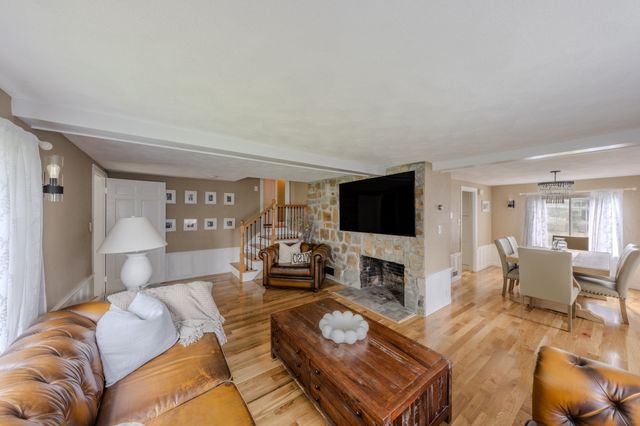 55 Burrell St, Melrose, MA 02176