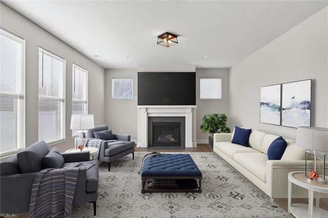 1013 Strawberry CT, Suffolk, VA 23435