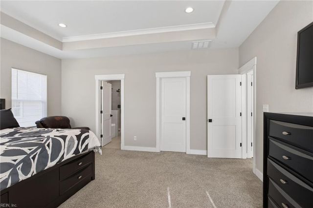 1013 Strawberry CT, Suffolk, VA 23435